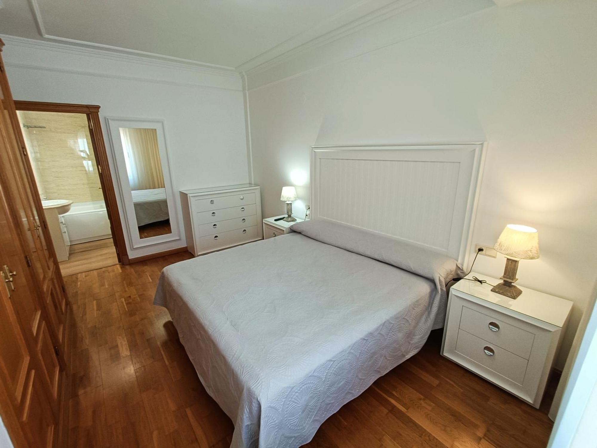 Apartamento Piso En Pleno Centro De Albacete Con Garaje Exterior foto